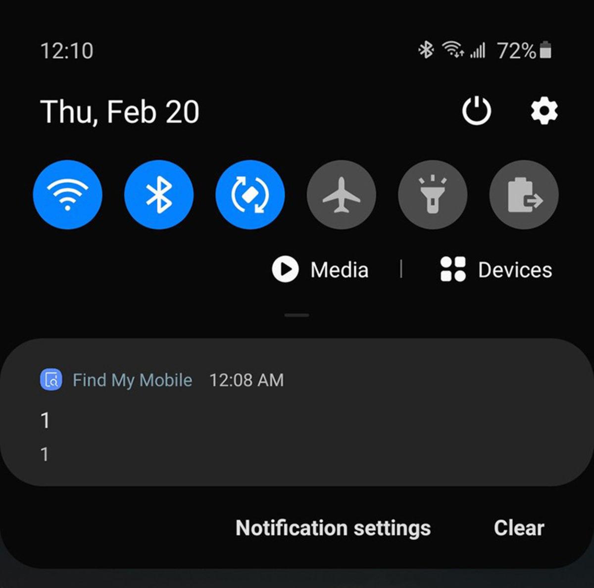 Samsung, Tüm Galaxy Telefonlara Yalnızca ’1’ Yazan Bir Bildirim Gönderdi
