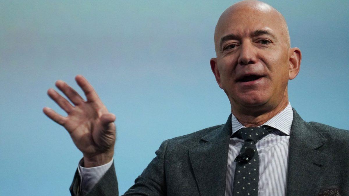 Dünyanın En Zengin İnsanı Jeff Bezos Hakkında 8 Karanlık Gerçek