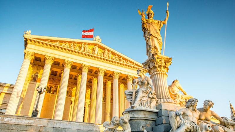 Avusturya’daki İnternet Kullanıcıları, Artık Gerçek İsimleriyle Yorum Yapacaklar