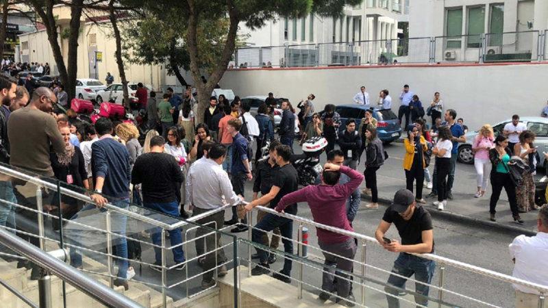 BTK, Deprem Sonrası Kesintiler Nedeniyle GSM Operatörlerine Ceza Yağdırdı