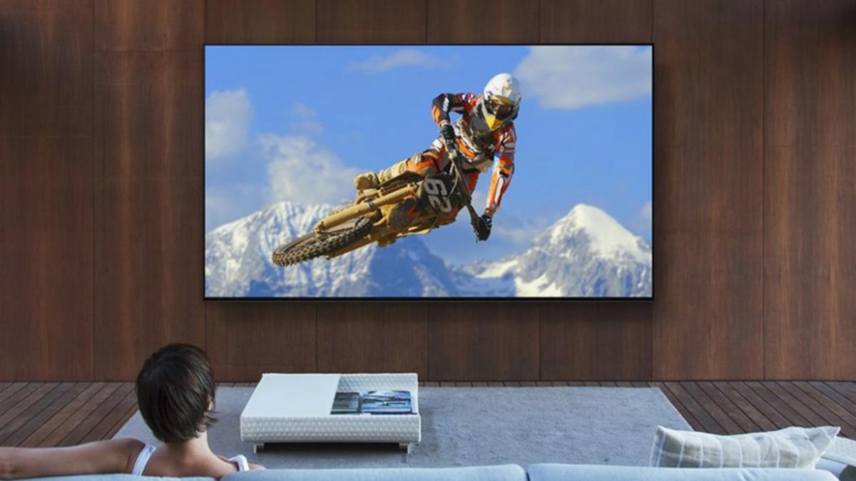 Sony, Lüks Otomobil Fiyatına Sahip 98 İnç 8K Televizyonunu Tanıttı