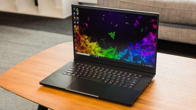 Yeni Razer Blade 15 Serisi Dizüstü Bilgisayarlar 4K OLED Ekran Seçeneğiyle Geliyor