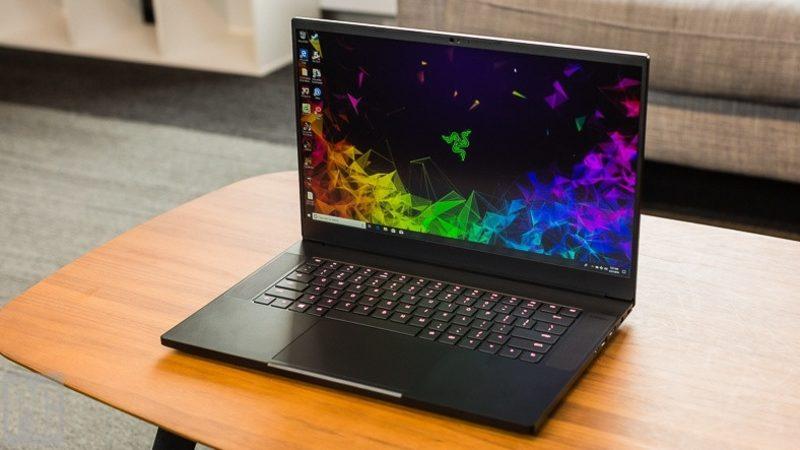 Yeni Razer Blade 15 Serisi Dizüstü Bilgisayarlar 4K OLED Ekran Seçeneğiyle Geliyor