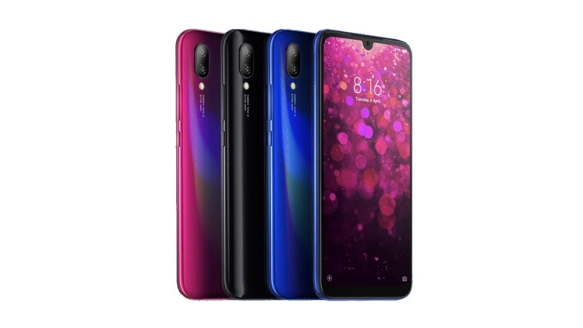 Selfie Odaklı Telefon Redmi Y3 Tanıtıldı: İşte Fiyatı ve Özellikleri