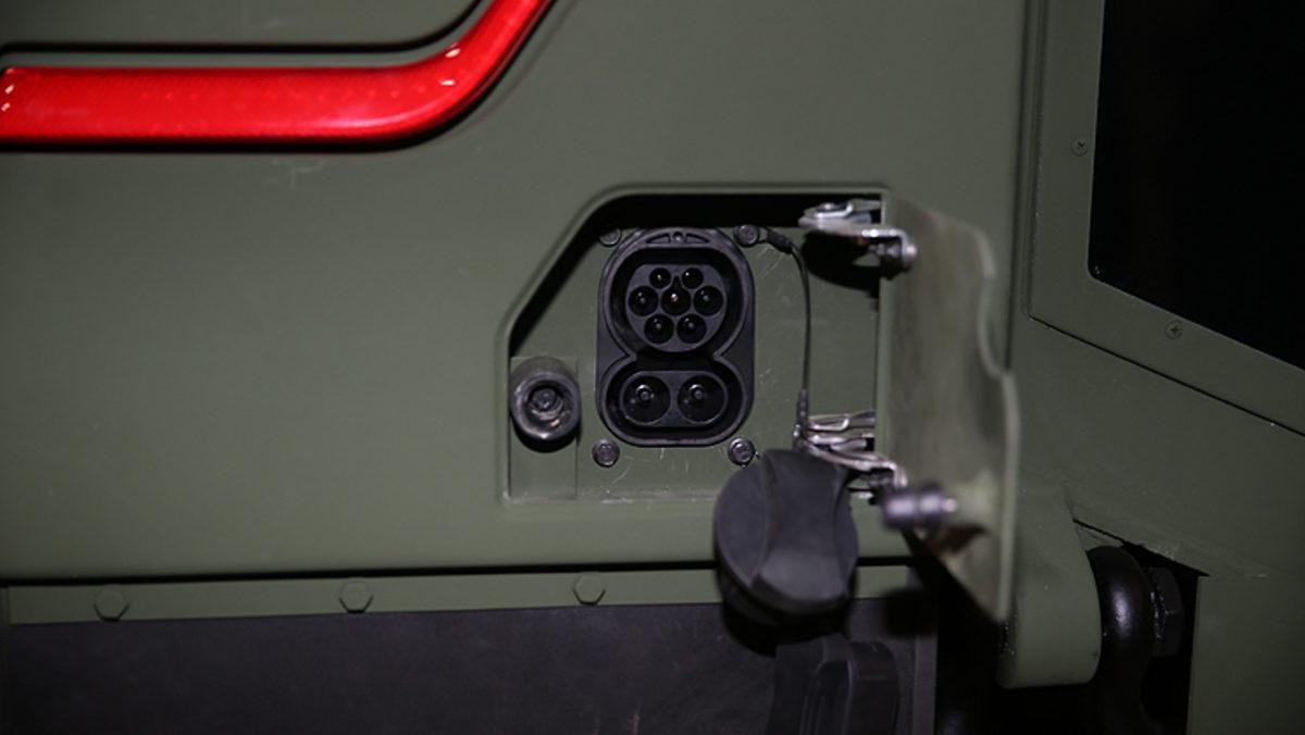 Türkiye’de İlk: Elektrikli Zırhlı Araç Akrep II Tanıtıldı