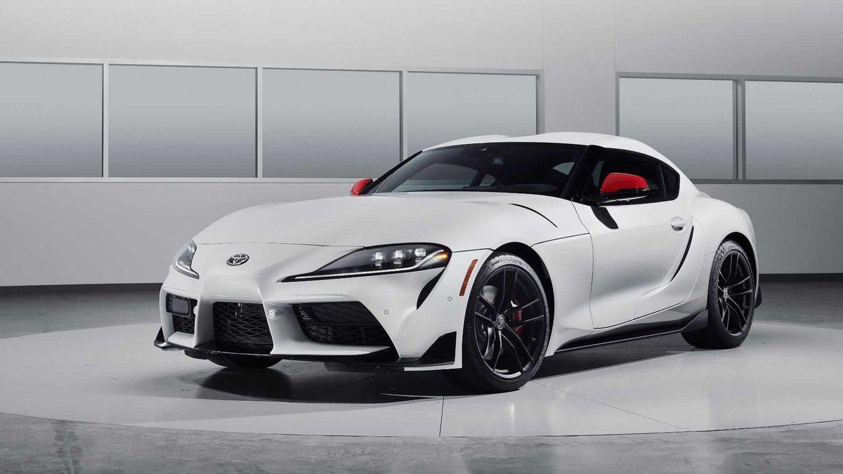2020 Toyota Supra’nın Son Vidasına Kadar Söküldüğü Video