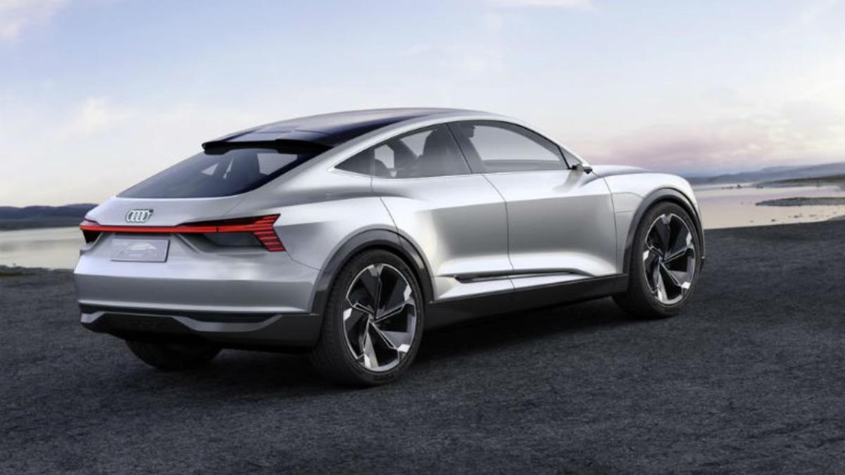 Audi, Elektrikli Araç E-Tron’un Brüksel’deki Üretimine Ara Verdi