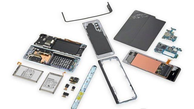 Samsung, Galaxy Fold’un Bozulabileceğini Söyleyen iFixit’in İncelemesini Kaldırttı