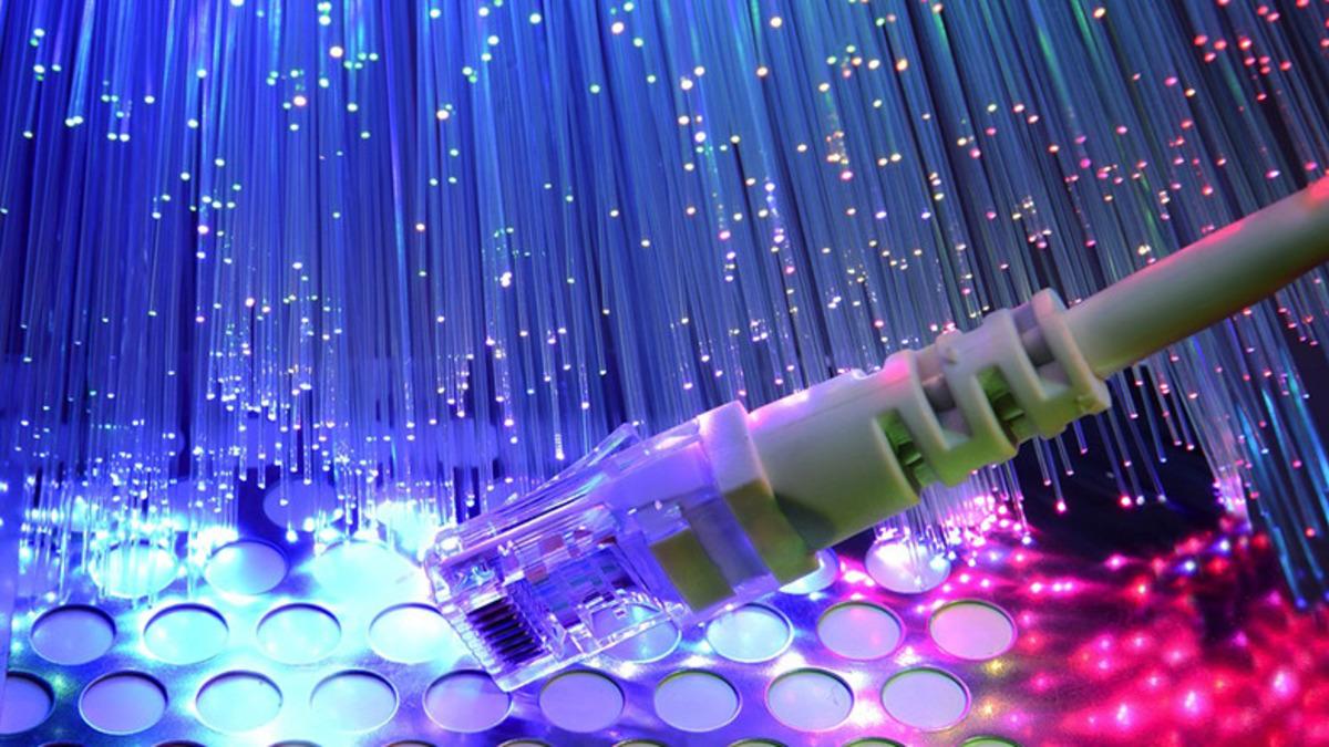Ulaştırma ve Altyapı Bakanından Türkiye’nin 2023 Fiber Altyapı Hedefi Açıklaması