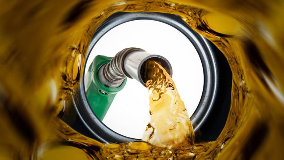 Bu Gece Yarısı Benzine Zam Geliyor