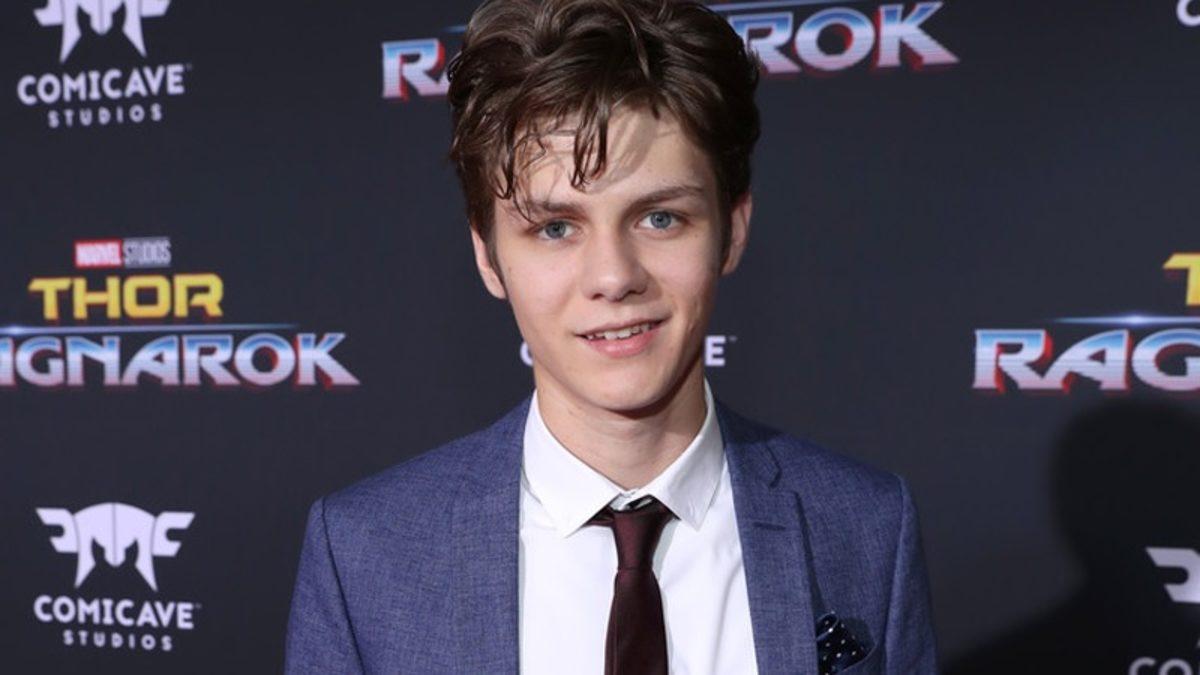 Avengers: Endgame’in Sonunda Duyulan Sesle İlgili 2 Çılgın Teori (Spoiler)