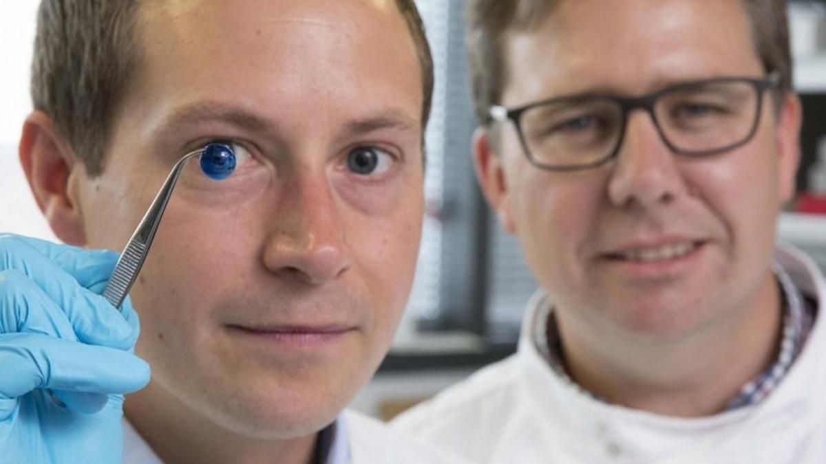 Bilim İnsanları, 3D Yazıcı ile Gerçek İnsan Korneaları Üretti