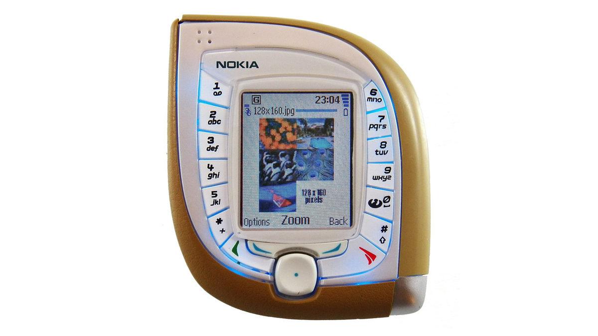 Tasarımıyla Hâlâ Göz Kanatan En Kötü Nokia Telefonları