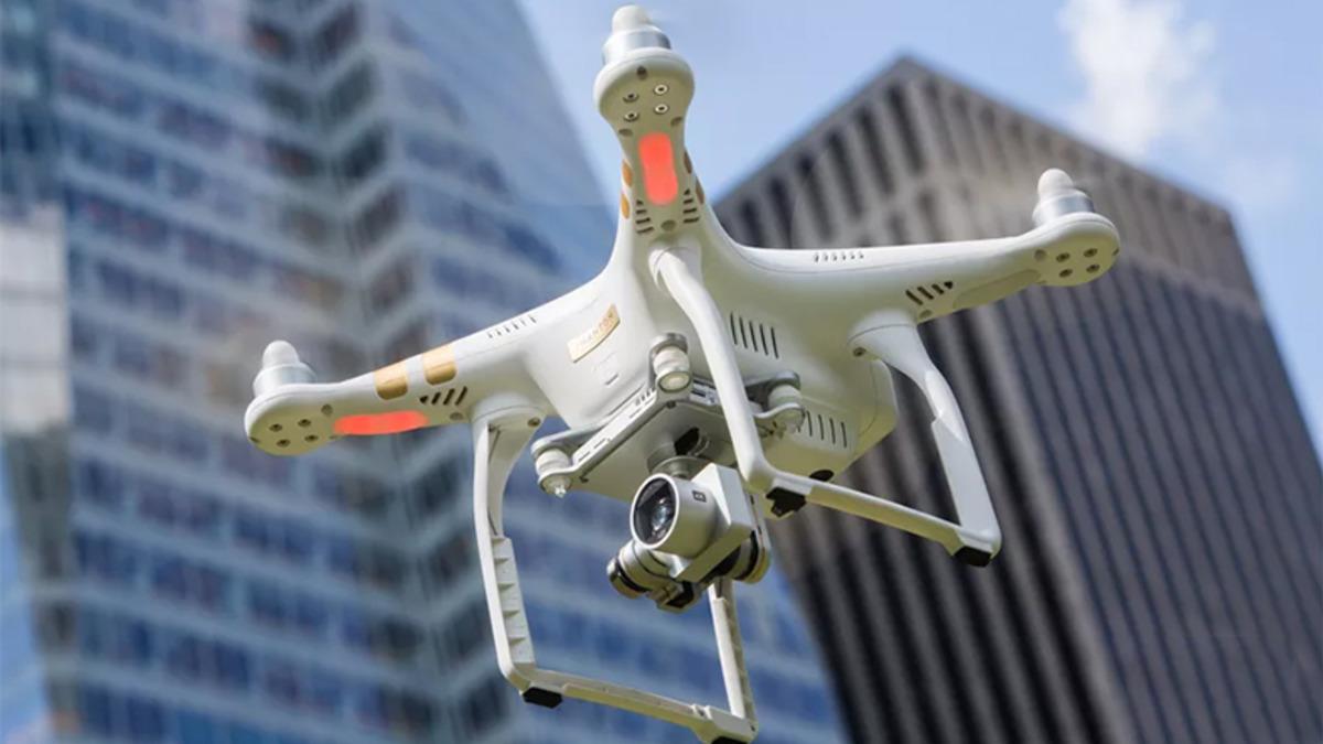 DJI, Phantom Serisinin Üretimini Durdurduğu İddialarını Yalanladı