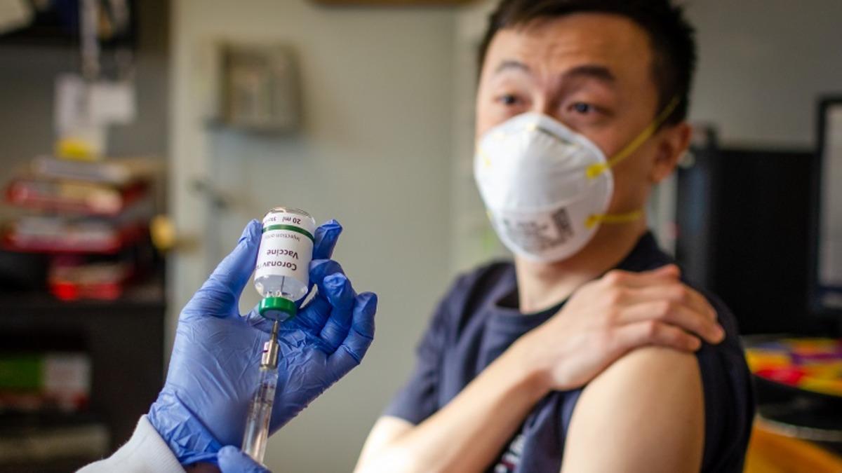 Geliştirilen İlk Corona Virüsü Aşısı, İnsan Testlerine Hazırlanıyor