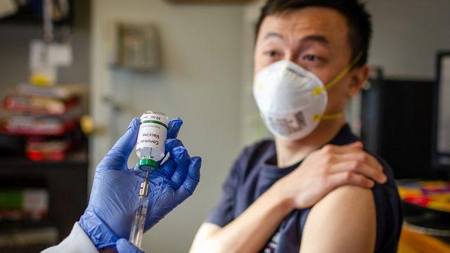 Geliştirilen İlk Corona Virüsü Aşısı, İnsan Testlerine Hazırlanıyor