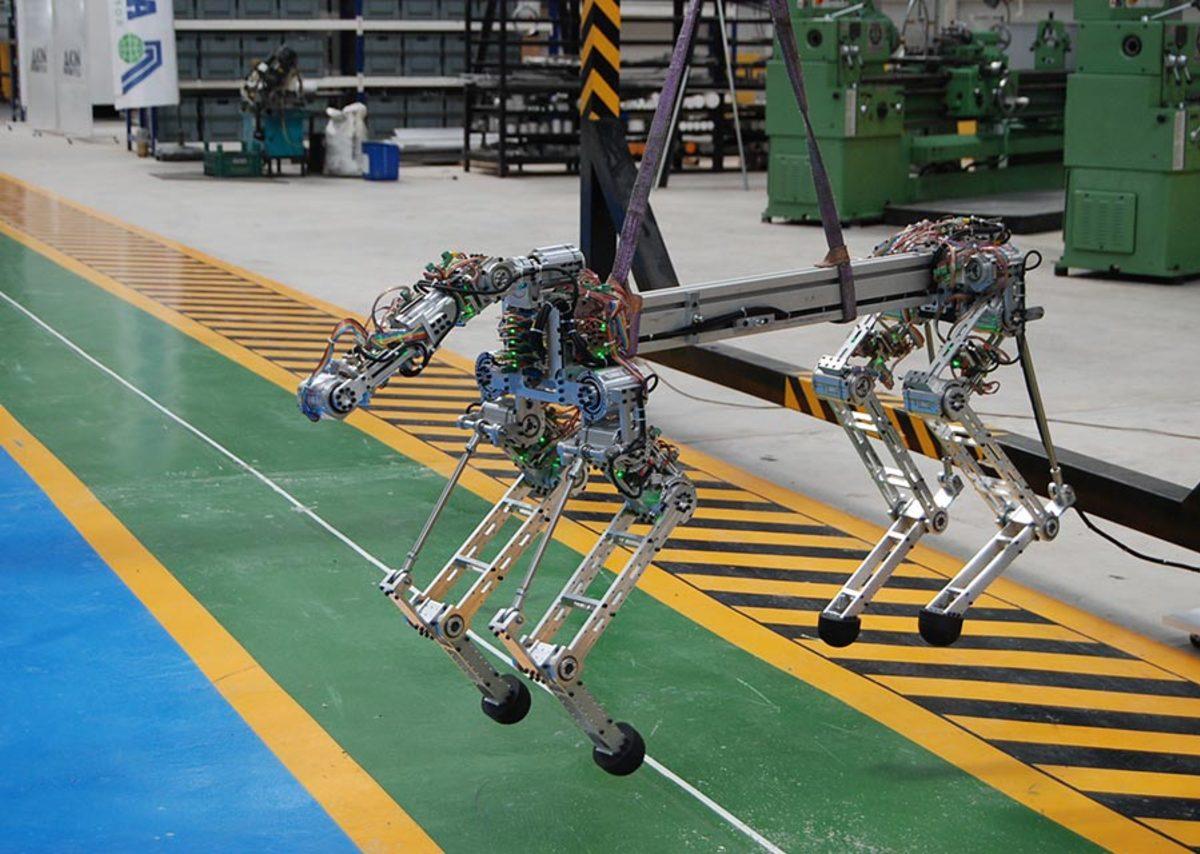 Dört Ayaklı Yerli Arazi Robotu ARAT, Arazi Testlerine Başladı