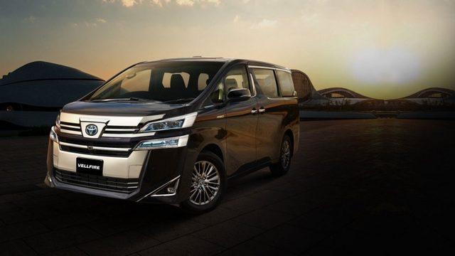 Toyota, Çok Amaçlı Lüks Otomobili Vellfire’ı Tanıttı