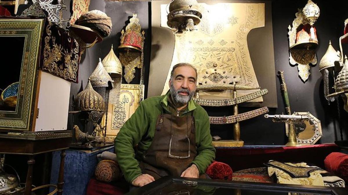 Netflix Yapımlarındaki Detayların Kahramanı: Hüseyin Sağtan