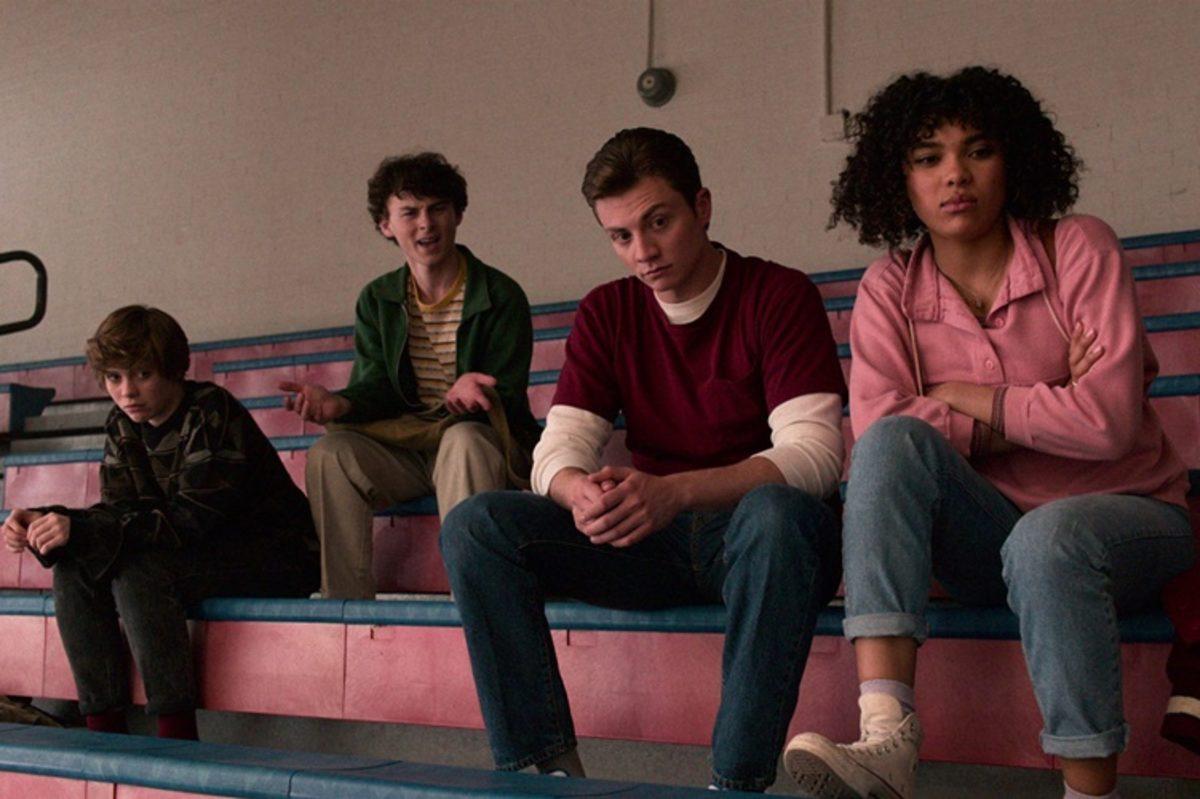 Netflix’in Yeni Gençlik Dizisi ‘I Am Not Okay With This’in Ücretsiz Ön Gösterimi Yayınlandı