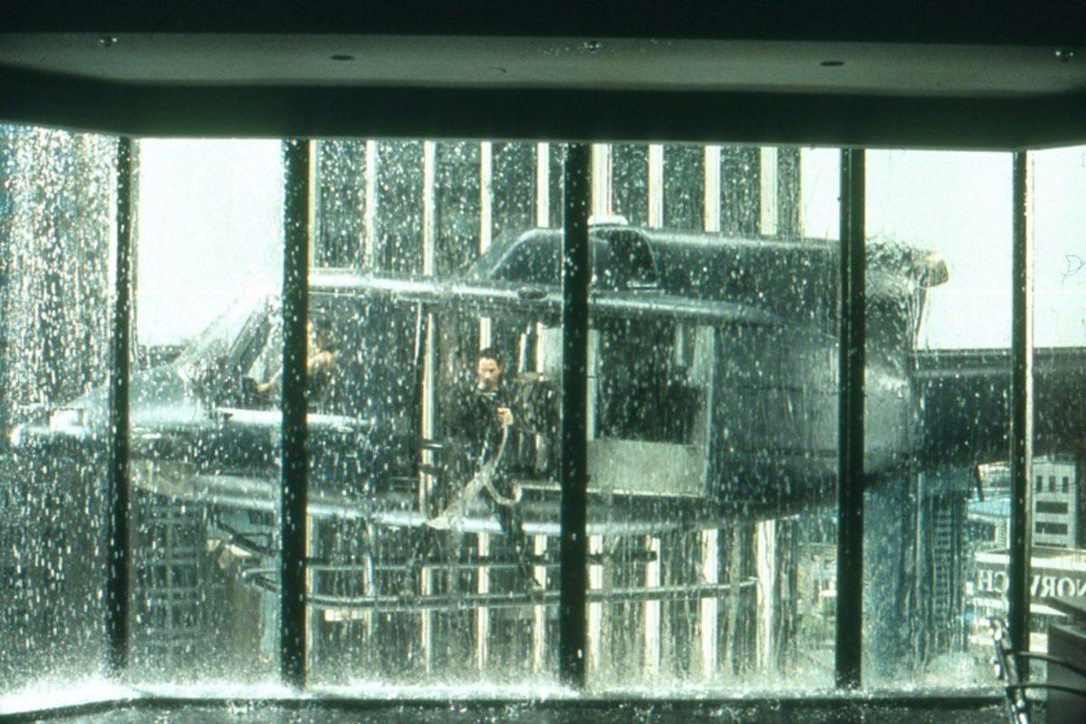 Matrix 4’ün Aksiyon Sahneleri, Çekimlerin Yapıldığı Bölgede Hasarlara Neden Oluyor