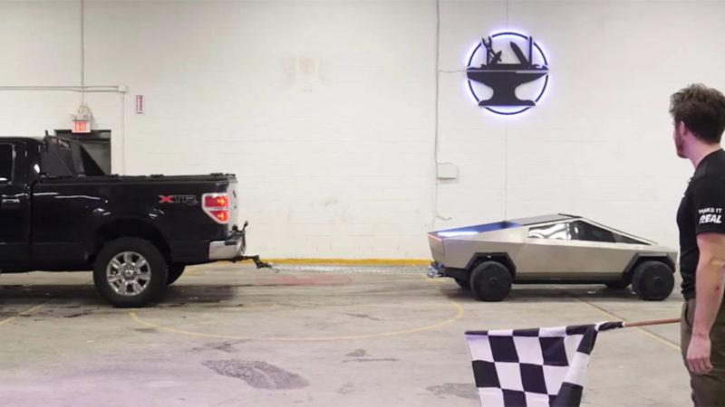 Ford F-150 ile Minyon Tesla Cybertruck, Halat Çekme Yarışına Tutuştu (Video)