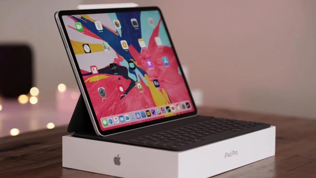 Apple’ın Dokunmatik Yüzeye Sahip Bir iPad Klavyesi Geliştirdiği İddia Edildi