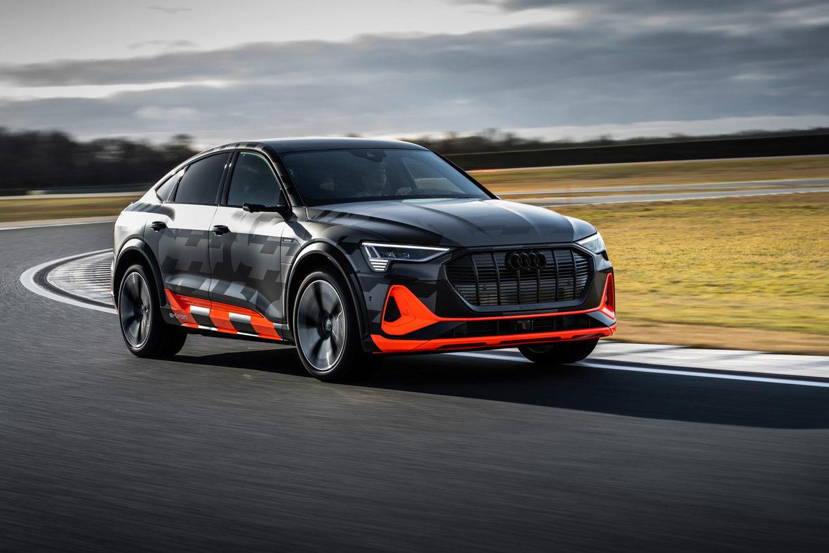 Audi’nin E-Tron S Elektrikli Otomobilleri Drift Yapmaya Hazır Olacak