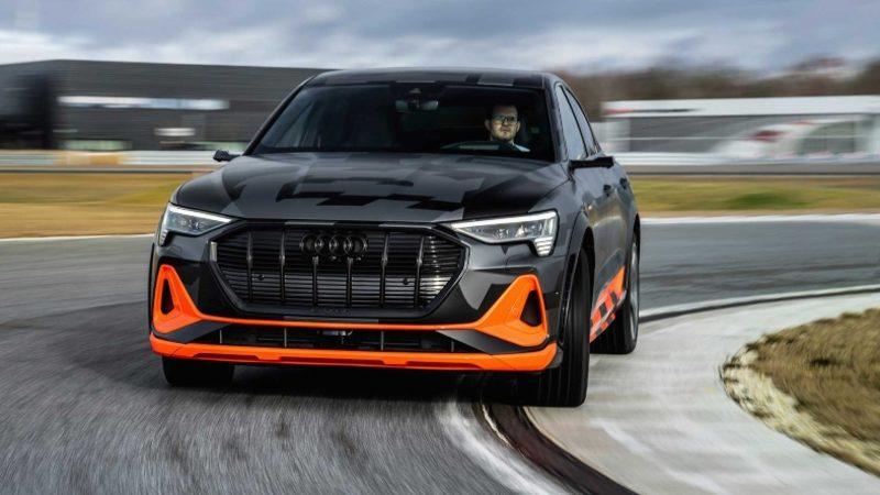 Audi’nin E-Tron S Elektrikli Otomobilleri Drift Yapmaya Hazır Olacak