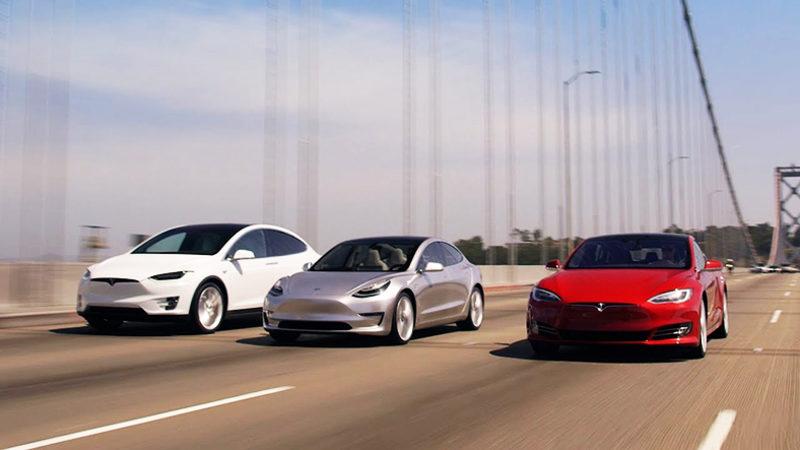Tesla Model S, Model 3 ve Model X, Drag Yarışında Karşı Karşıya Geldi (Video)