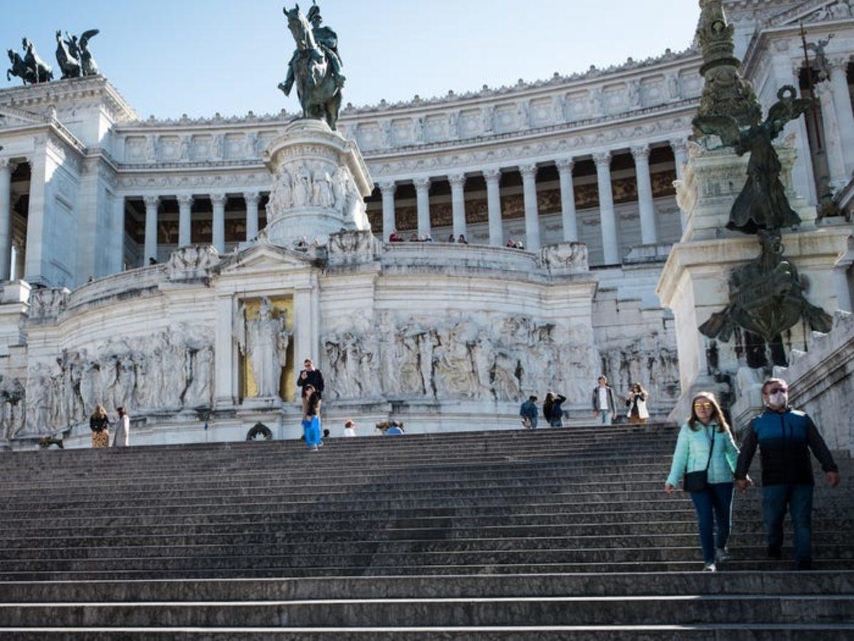 Turistik Yerlerin Corona Korkusuyla Ne Hale Geldiğini Gösteren Görseller