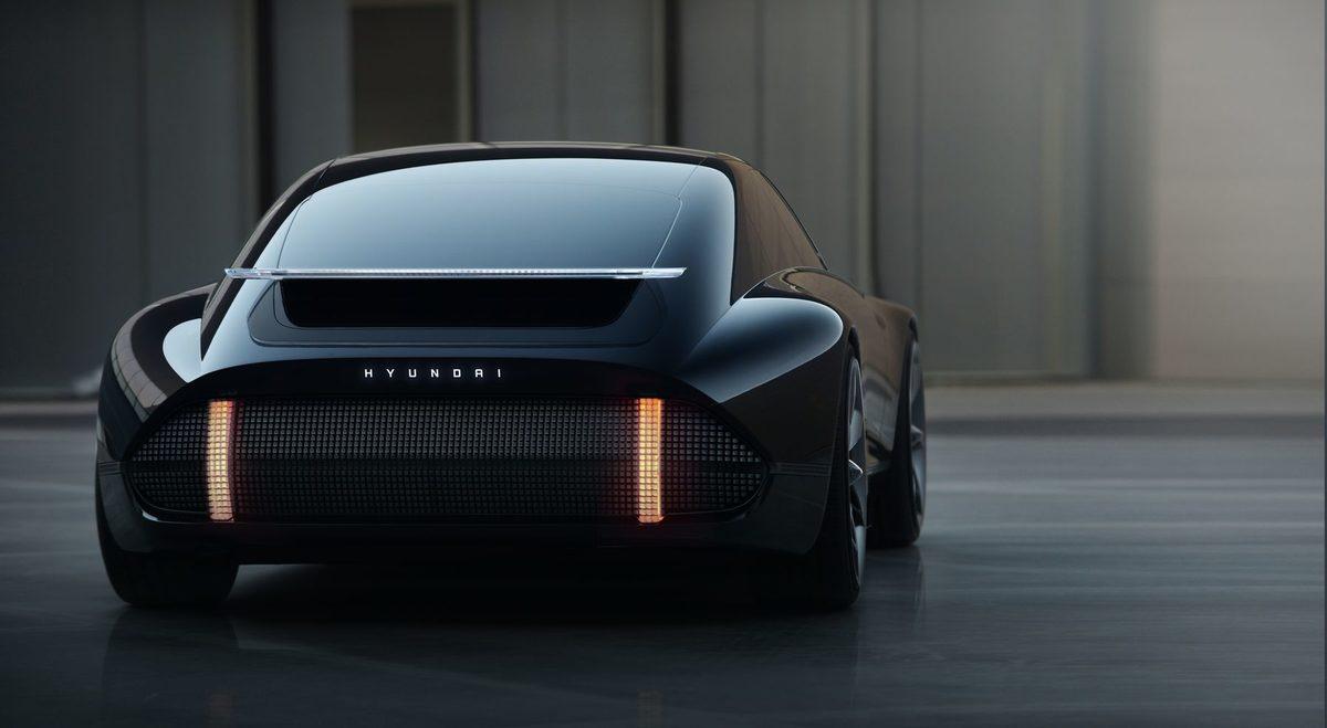 Hyundai’nin Yeni Konsept Aracı Prophecy, Göz Kamaştıran Özellikleriyle Tanıtıldı