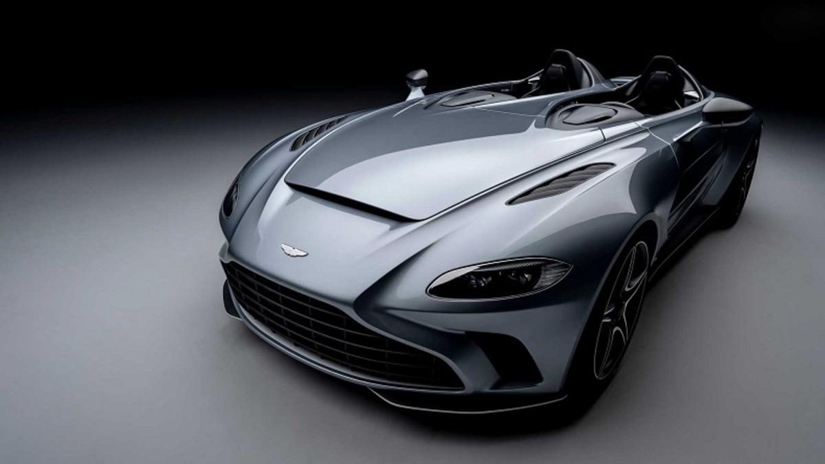 Aston Martin, Tavanı ve Ön Camı Bulunmayan V12 Speedster’i Tanıttı