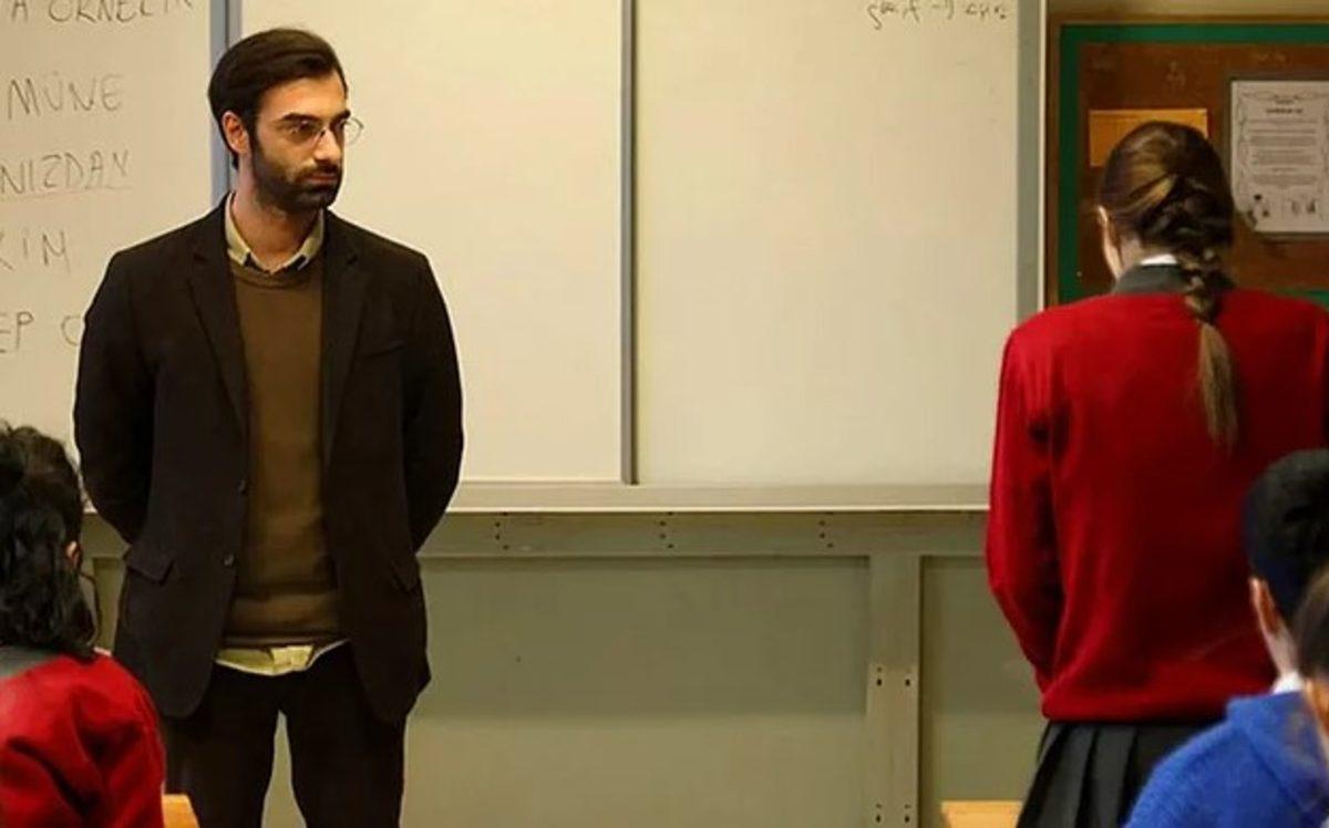 İlk Bölümüyle Büyük Beğeni Toplayan Öğretmen Dizisine Sosyal Medyadan Gelen İlk Tepkiler