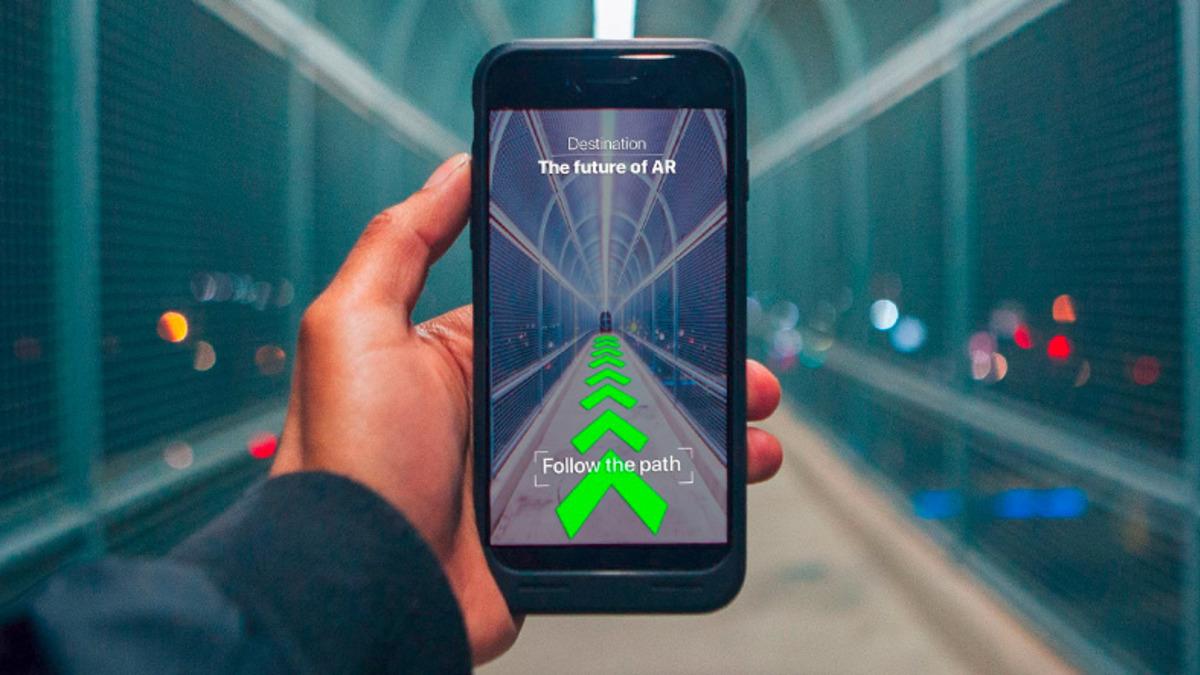 Artırılmış Gerçeklik (AR) Nedir?