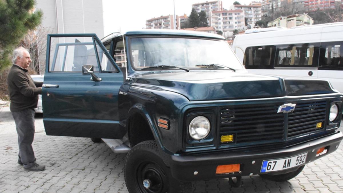 39 Yıllık Chevrolet Suburban, Zonguldak’ta 2020 Model Bir SUV’a Dönüştürüldü