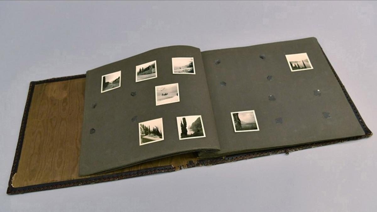 Naziler Tarafından İnsan Derisinden Yapılmış Bir Fotoğraf Albümü Bulundu