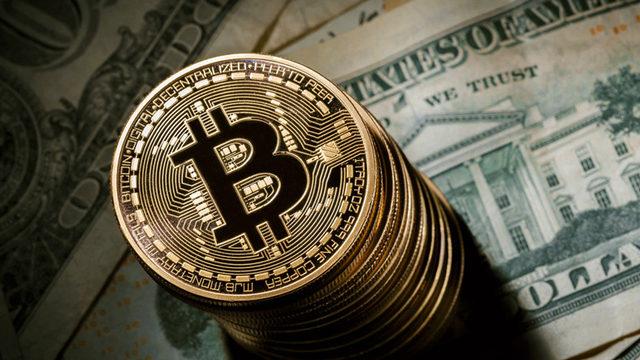 Bitcoin, Hisse Senetlerinin Düşmesine Rağmen Değer Kazanıyor
