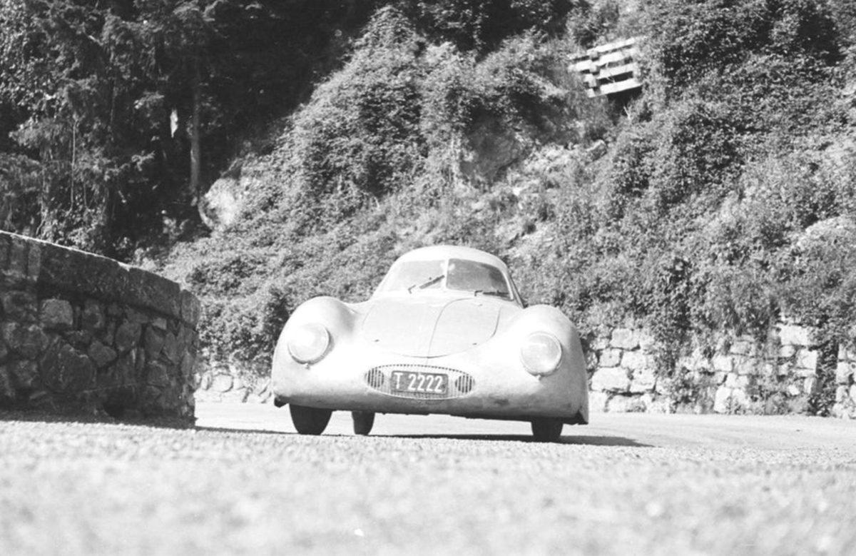 Porsche Markalı İlk Otomobil Olan Efsane Model Type 64, Açık Artırmada Satılacak