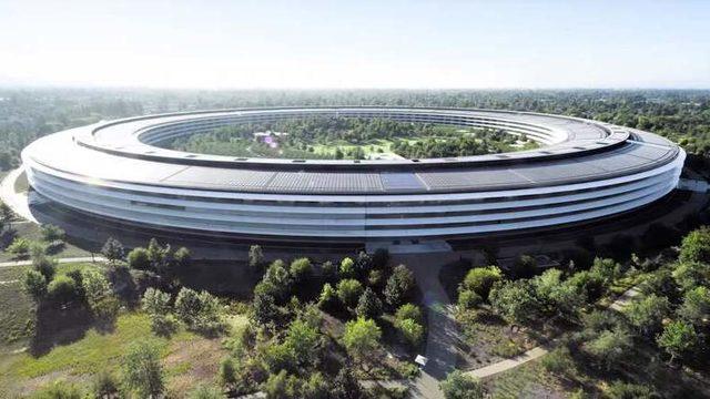 Apple, Corona Virüsü Nedeniyle Çalışanlarına Evden Çalışmayı Tavsiye Etti