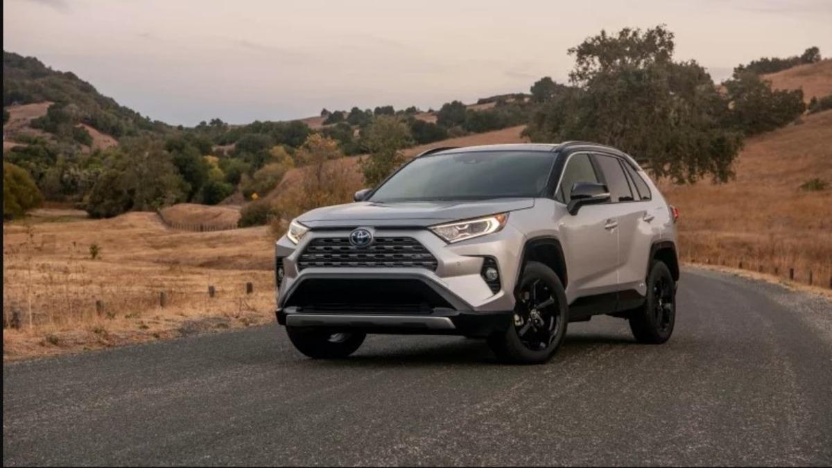 Merakla Beklenen Toyota RAV4 Hybrid Passion X-Sport’un Türkiye Fiyatı Açıklandı