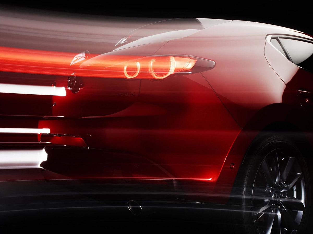 Yeni Mazda3’ün Photoshop İçermeyen Fotoğrafları Yayımlandı