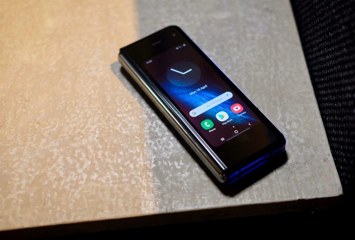 Samsung’un Galaxy Fold’un Bozulmasını Engellemek İçin Yaptığı İki Büyük Değişiklik