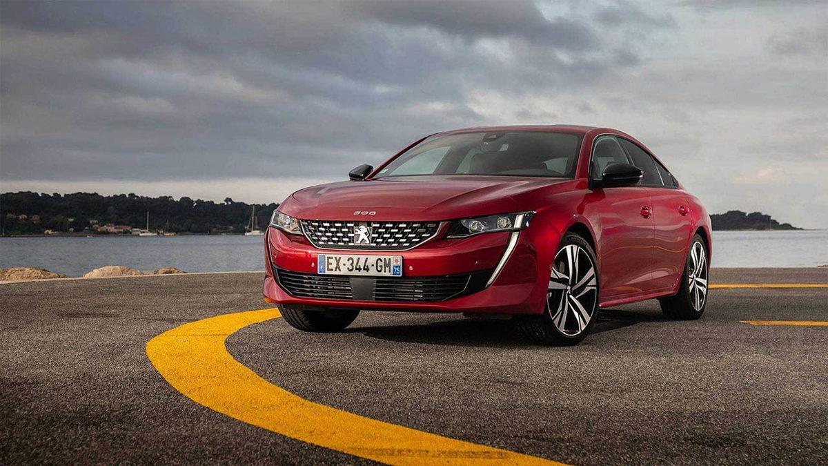 Yeni Peugeot 508’in Kendine Hayran Bırakan 8 Özelliği (Tank Gibi Araba)