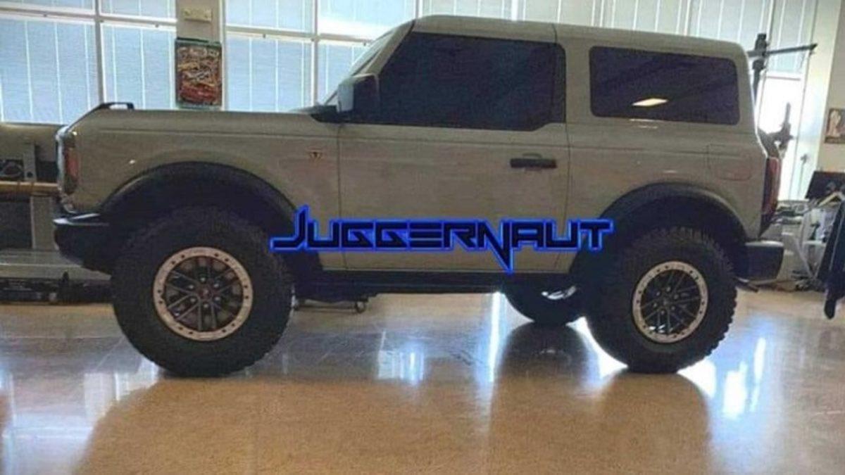 2021 Ford Bronco ve Bronco Sport’un Kamuflajsız Fotoğrafları Paylaşıldı