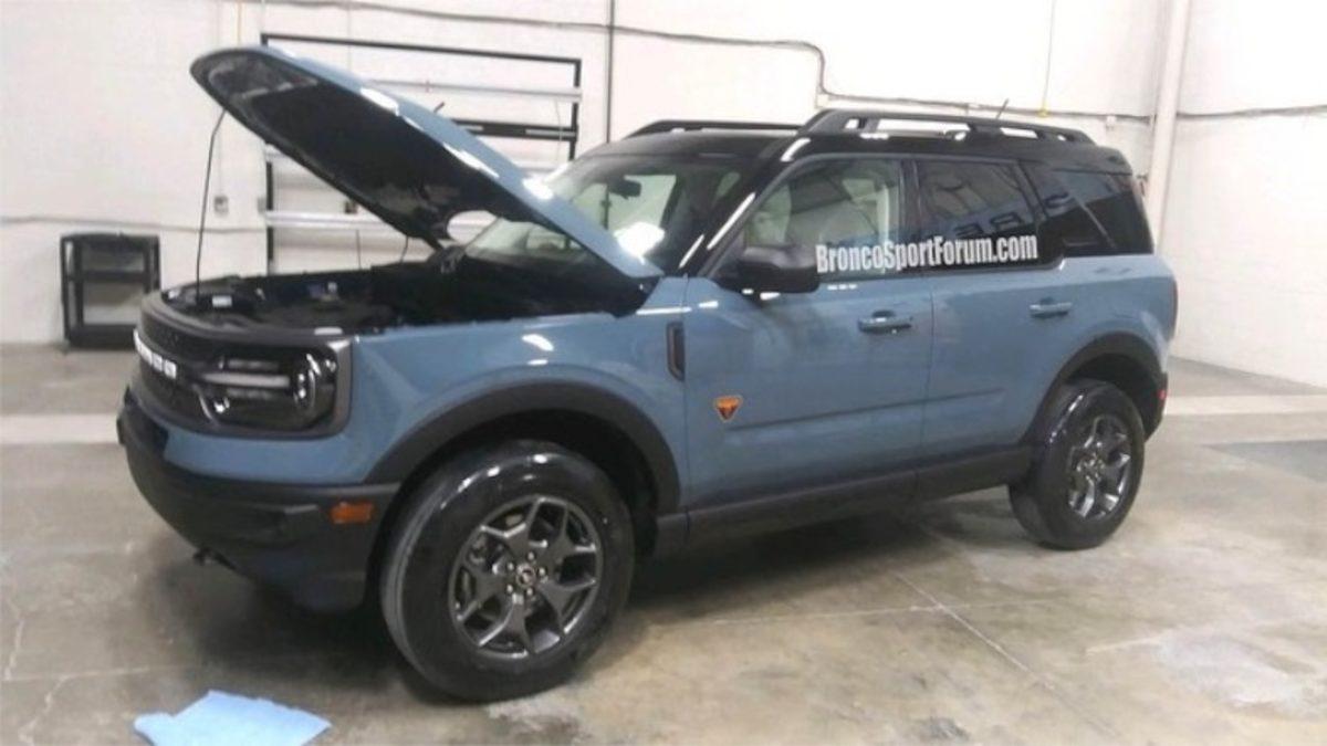 2021 Ford Bronco ve Bronco Sport’un Kamuflajsız Fotoğrafları Paylaşıldı