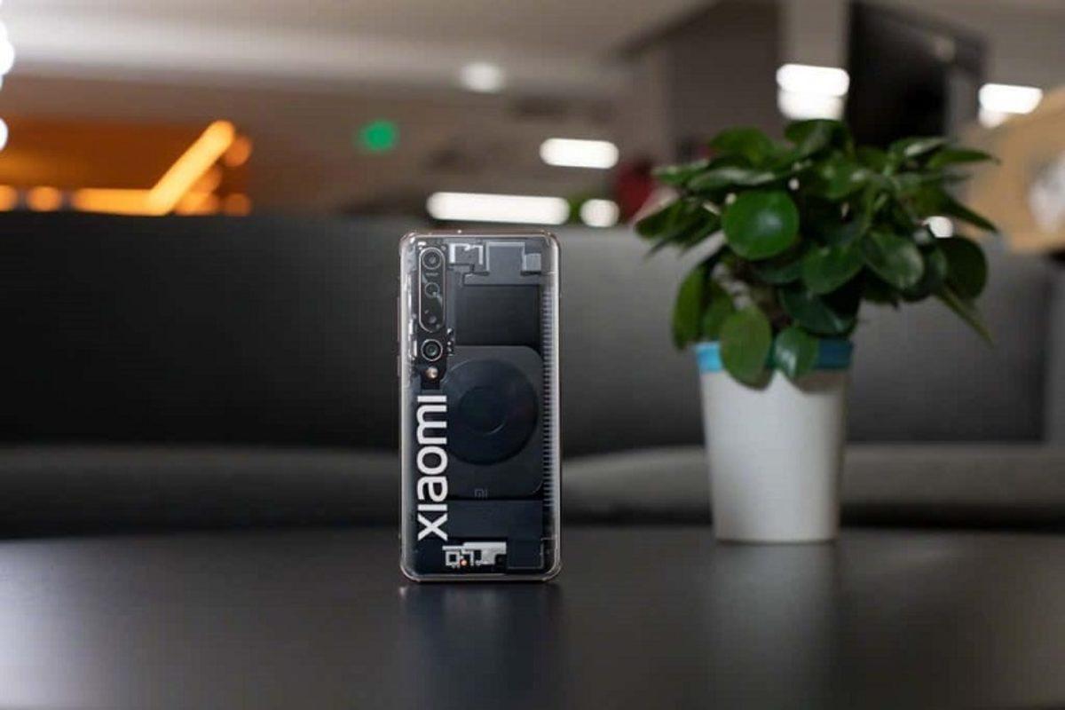 Xiaomi, Transparan Mi 10 Modelinin Fotoğraflarını Paylaştı