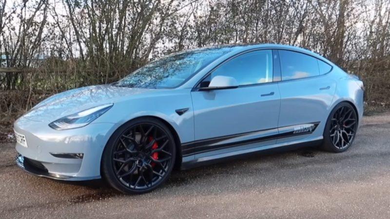 Lamborghini’nin Motor Sesine Sahip Olan Tesla Model 3 (Video)