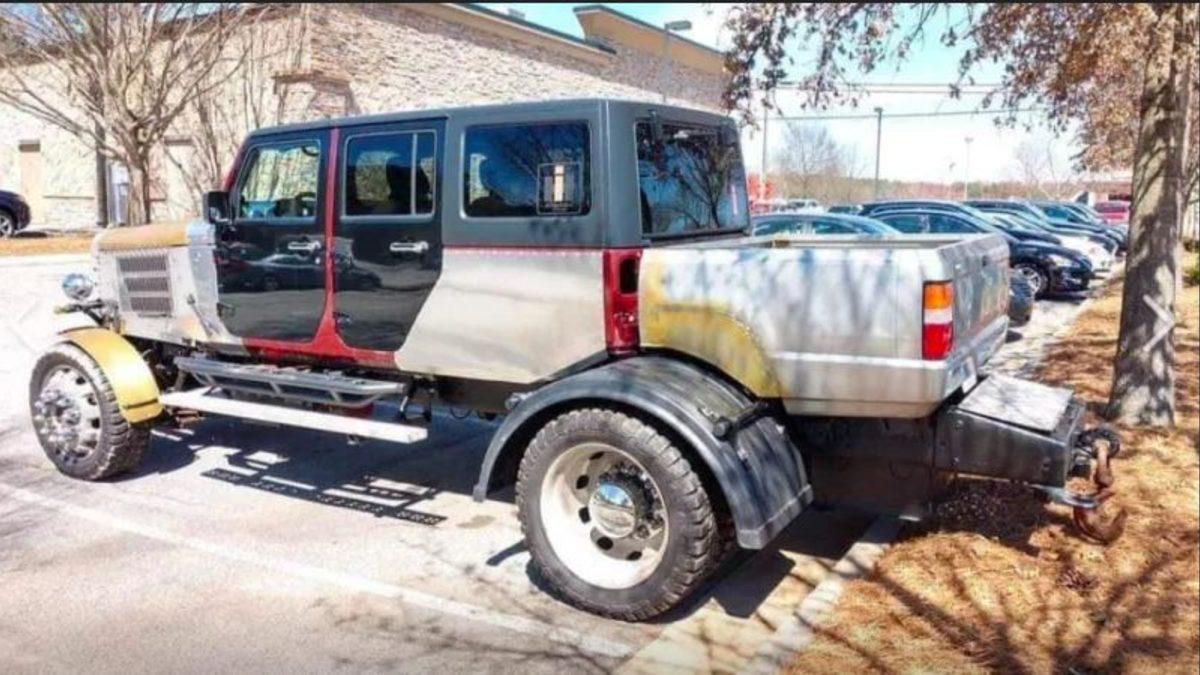 Görünce ’Mad Max’te miyiz?’ Sorusunu Sorduran Kamyonet