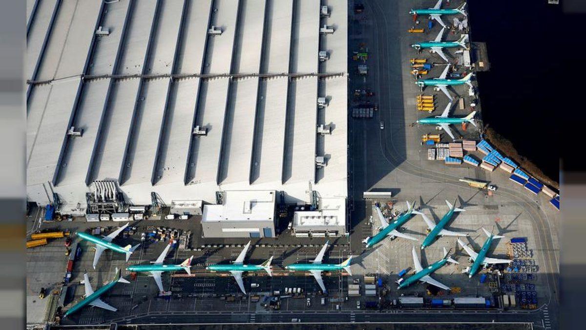 Boeing, İki Ölümcül Kazaya Karışan 737 MAX Uçağının Simülatör Yazılımını Düzeltti